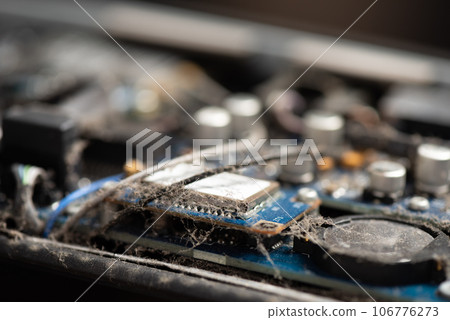 dust inside the computer dust inside the computer 106776273