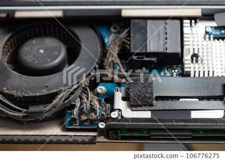 dust inside the computer dust inside the computer 106776275