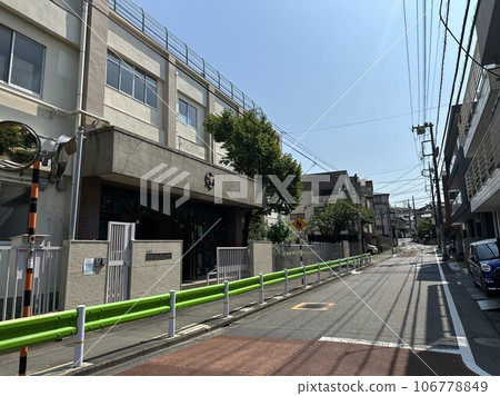 Yukitani Elementary School (Ota-ku, Tokyo) Yukitani Elementary School (Ota-ku, Tokyo) 106778849