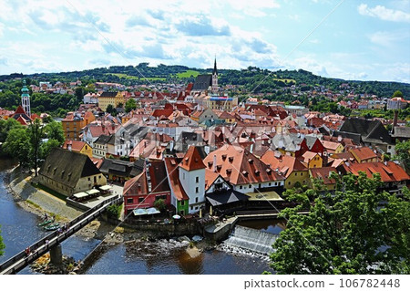 View of Cesky Krumlov, Czech Republic View of Cesky Krumlov, Czech Republic 106782448