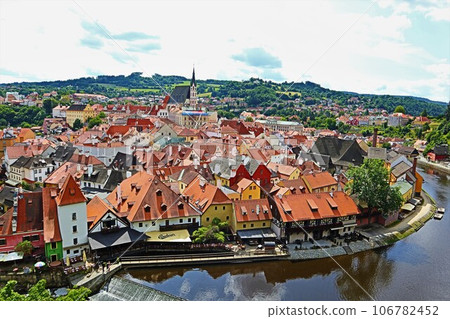 View of Cesky Krumlov, Czech Republic 106782452