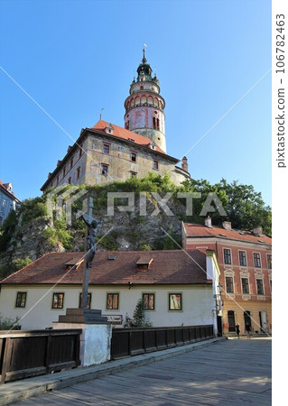 View of Cesky Krumlov Castle, Czech Republic 106782463