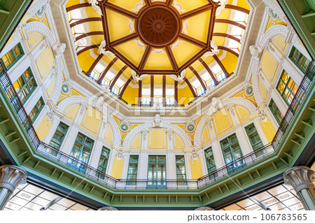 [Tokyo] North Dome of Tokyo Station with its modern and beautiful architecture 106783565