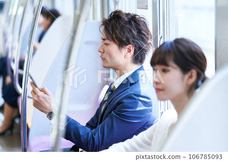 Men and women shooting cooperation "Keioh Electric Railway Co., Ltd." Men and women shooting cooperation "Keioh Electric Railway Co., Ltd." 106785093
