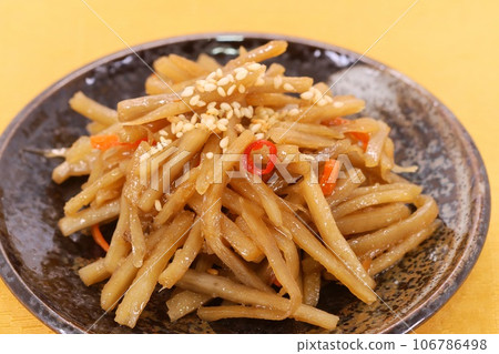 Kinpira burdock, Kinpira burdock, boiled root vegetables, small plate Kinpira burdock, Kinpira burdock, boiled root vegetables, small plate 106786498
