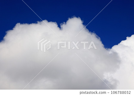 Sky  106788032