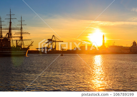 View of Lanterna (lighthouse) in the old port of the city of Genoa at sunset, Italy View of Lanterna (lighthouse) in the old port of the city of Genoa at sunset, Italy 106789199