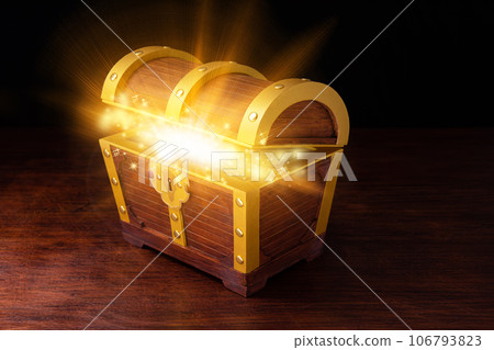 old pirate treasure chest old pirate treasure chest 106793823