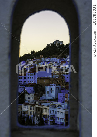 View of the blue city of Chefchaouen View of the blue city of Chefchaouen 106796031