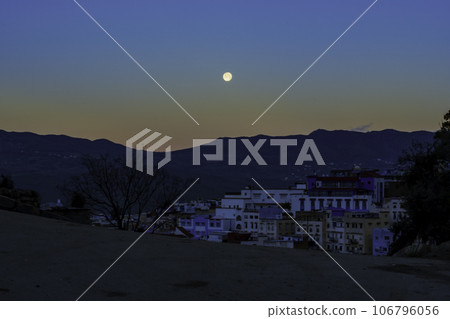 View of the blue city of Chefchaouen View of the blue city of Chefchaouen 106796056