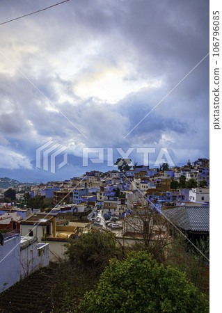 View of the blue city of Chefchaouen View of the blue city of Chefchaouen 106796085