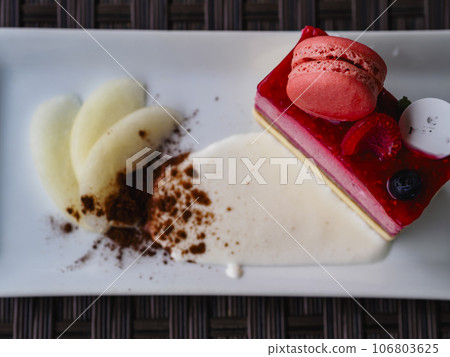 香甜可口的蛋糕 香甜可口的蛋糕 106803625