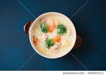 cream stew cream stew 106804312