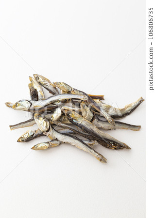 Niboshi white background Niboshi white background 106806735