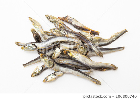 Niboshi white background Niboshi white background 106806740