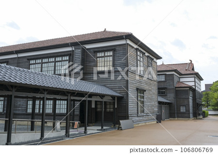 Meirin Gakusha Main Building, one of the largest wooden school buildings in Japan 106806769
