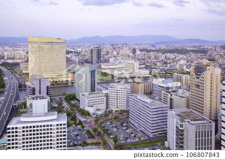 從福岡塔眺望福岡市的絕妙夜景 從福岡塔眺望福岡市的絕妙夜景 106807843