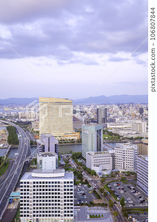 從福岡塔眺望福岡市的絕妙夜景 從福岡塔眺望福岡市的絕妙夜景 106807844