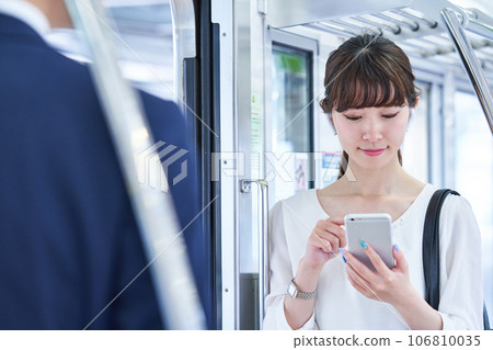 Men and women shooting cooperation "Keioh Electric Railway Co., Ltd." Men and women shooting cooperation "Keioh Electric Railway Co., Ltd." 106810035