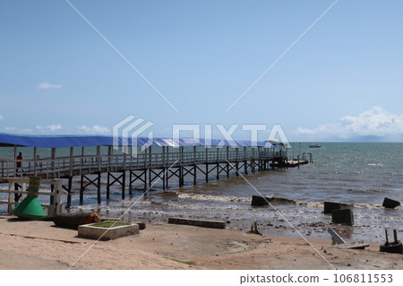 Lungi, Republic of Sierra Leone Lungi, Republic of Sierra Leone 106811553