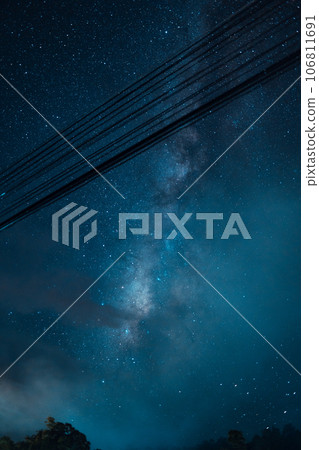 Stars and the Milky Way in the night sky Stars and the Milky Way in the night sky 106811691