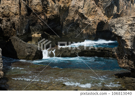 Blue hole and the collapsed Azure window. Gozo, Malta 106813040