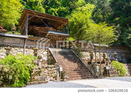 Yokitenma Shrine, Sakurai City, Nara Prefecture 106820638