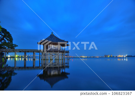 Dawn of the floating place Dawn of the floating place 106823167