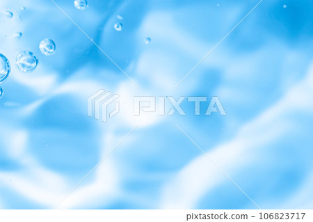 Water bubbles, water surface, underwater, water material. Images of health, medical care, environment, lifestyle, and beverages. Water bubbles, water surface, underwater, water material. Images of health, medical care, environment, lifestyle, and beverages. 106823717