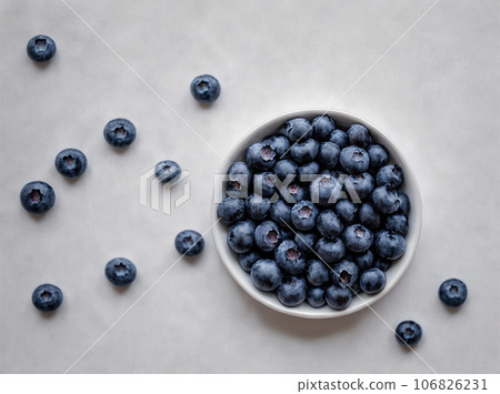 Blueberry on white background 106826231