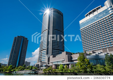 沿河的摩天大樓 OPA 塔 106830774