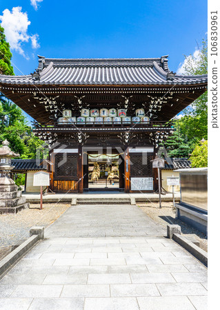 京都市右京區梅宮大社塔門 京都市右京區梅宮大社塔門 106830961