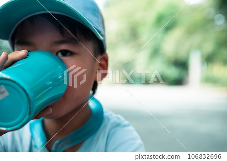 younger, baby boy, boy 106832696