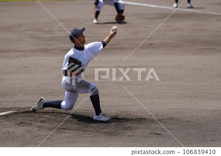 左手投手投球（高中棒球） 106839410
