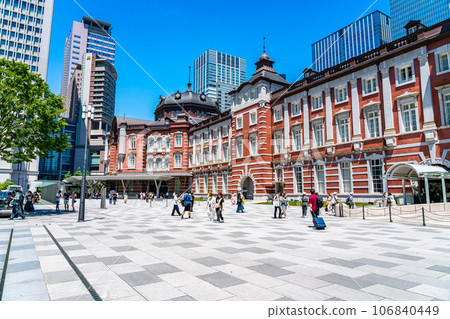 [東京] 擁有清爽藍天的東京站 106840449
