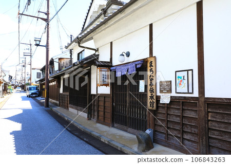 Gojo Shinmachi's old townscape Machinami Tradition Museum Gojo Shinmachi's old townscape Machinami Tradition Museum 106843263