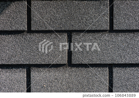 Shingles texture - close up view of asphalt roofing shingles 106843889