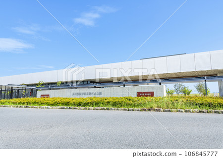 Rikuzentakata City, Iwate Prefecture, Great East Japan Earthquake Tsunami Memorial Museum (Iwate TSUNAMI Memorial) and Roadside Station Takada Matsubara on a clear day 106845777