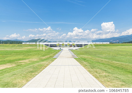 Rikuzentakata City, Iwate Prefecture, Great East Japan Earthquake Tsunami Memorial Museum (Iwate TSUNAMI Memorial) and Roadside Station Takada Matsubara on a clear day 106845785