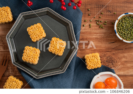 Mid-Autumn Festival Moon cake Geppei Mid-Autumn Festival Moon cake Geppei 106846206