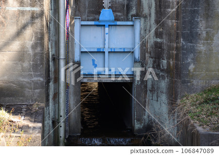 Jogaya gutter pipe (Kitamoto City, Saitama Prefecture) Jogaya gutter pipe (Kitamoto City, Saitama Prefecture) 106847089
