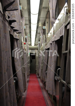 Inside the legendary sleeper train Blue Train A sleeping car (Orone 24)_Iwate Prefecture "Blue Train Nihonkai" Inside the legendary sleeper train Blue Train A sleeping car (Orone 24)_Iwate Prefecture "Blue Train Nihonkai" 106849105