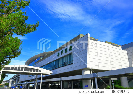 [Hyogo Prefecture] Sunny weather at Kobe Airport Station (Port Island Line) 106849262
