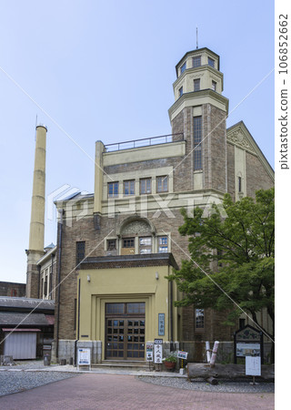 [Vertical photo] Katakurakan 106852662