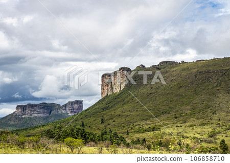 View from the top of the hill of the father inacio, morro do pai inacio, Chapada Diamantina, Bahia, Brazil View from the top of the hill of the father inacio, morro do pai inacio, Chapada Diamantina, Bahia, Brazil 106858710