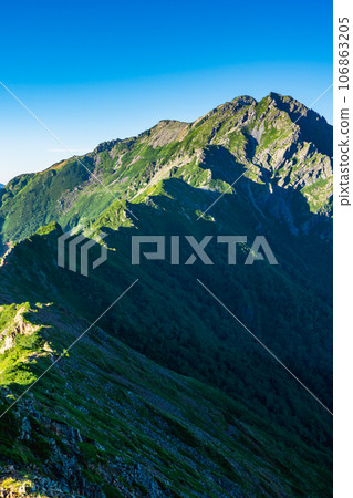 Northern Alps Harinoki Circuit Climbing Mt. Subari in Nagano Prefecture 106863205