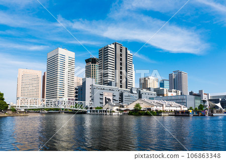 (Tokyo - Urban landscape) Early summer scenery around Tennoz 5 (Tokyo - Urban landscape) Early summer scenery around Tennoz 5 106863348