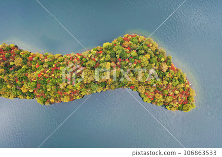 初秋的中禪寺湖 106863533