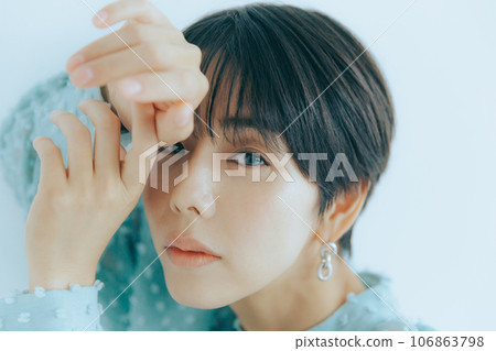 女性美麗的照片 女性美麗的照片 106863798