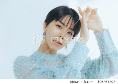 女性美麗的照片 女性美麗的照片 106863802